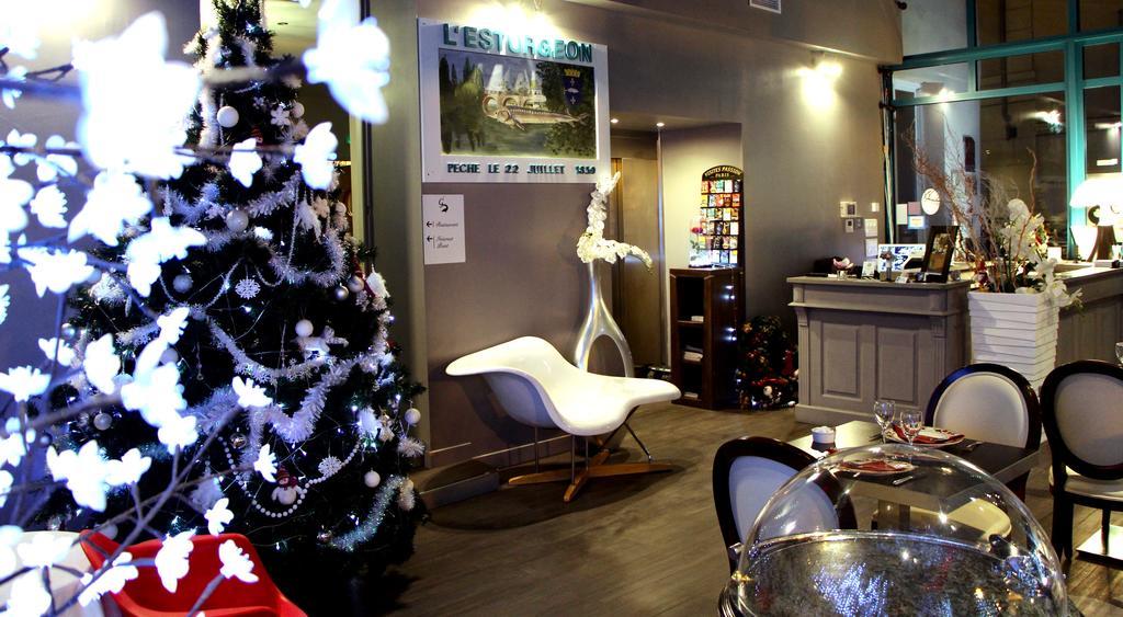 Hotel L'Esturgeon Poissy Eksteriør bilde